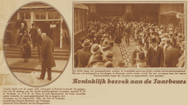 872982 Collage van 2 foto's betreffende de opening van het tweede Jaarbeursgebouw op het Vredenburg te Utrecht, met ...